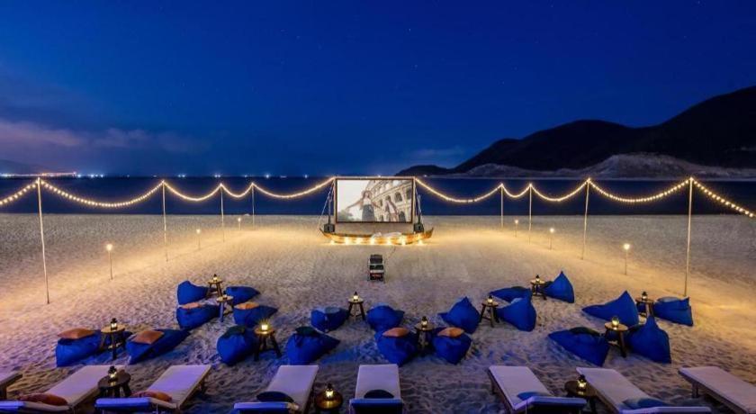 Vinpearl Discovery Rockside Nha Trang Eksteriør billede